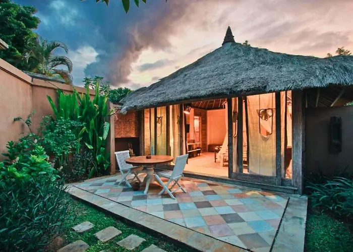 Vanshika 1 Bedroom Garden Villa Shared Pool Zn219